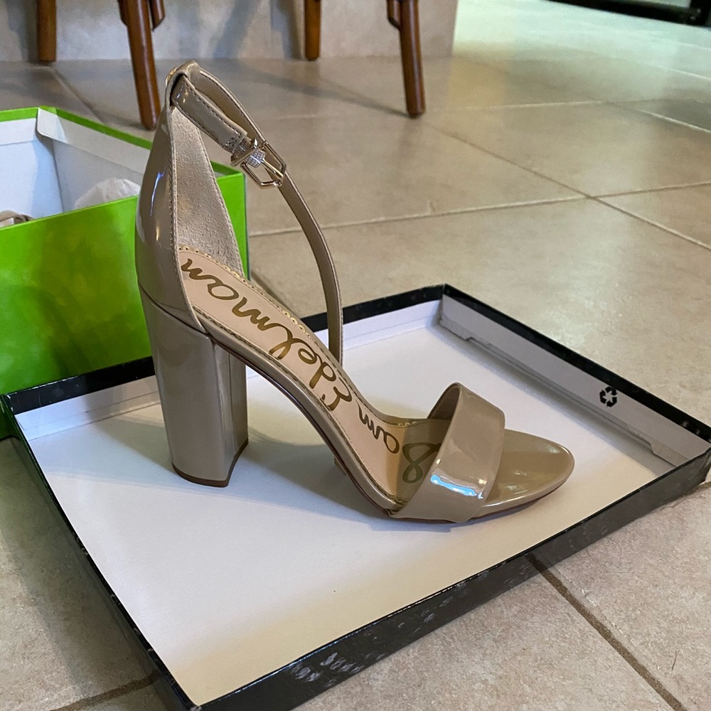 Sam Edelman “Yaro” heel